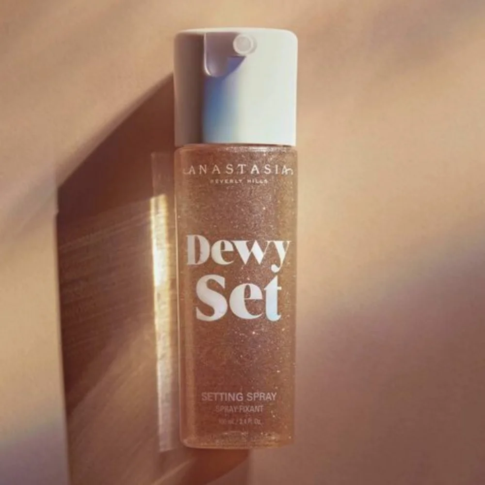 🆕️ABH Dewy Set Spray